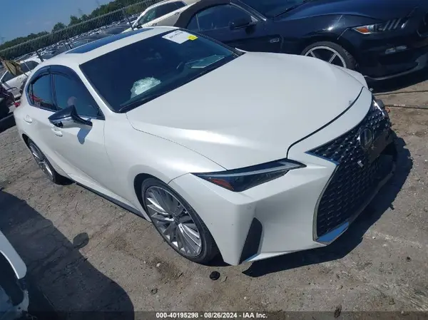 JTHDA1D20N5119529 2022 LEXUS IS - Image 1