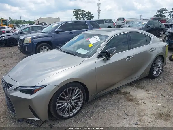 JTHDA1D20N5119885 2022 LEXUS IS - Image 2