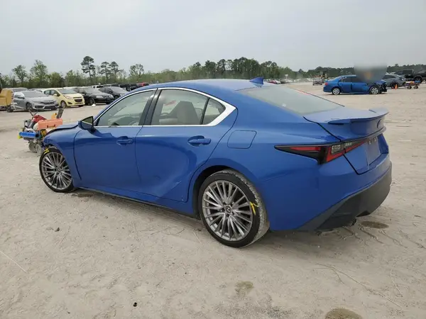 JTHDA1D20N5121281 2022 LEXUS IS - Image 2