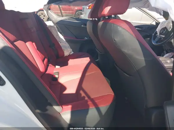 JTHDA1D20S5133300 2025 LEXUS IS - Image 8