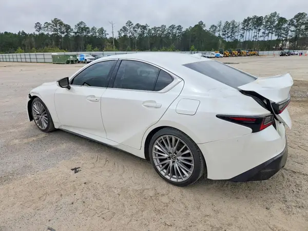 JTHDA1D21N5118857 2022 LEXUS IS - Image 2