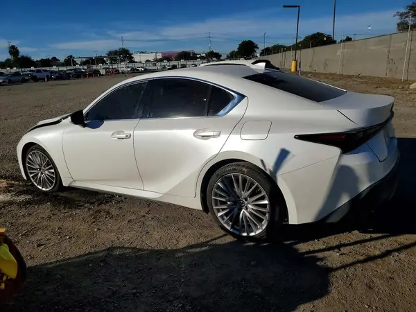 JTHDA1D21N5118972 2022 LEXUS IS - Image 2