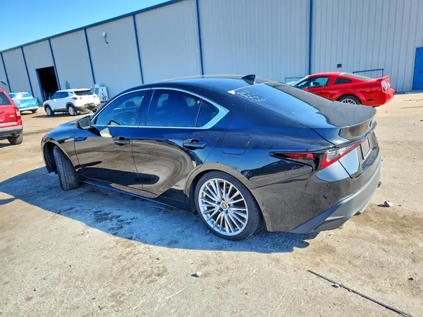 JTHDA1D21N5119152 2022 LEXUS IS - Image 2