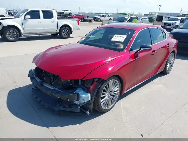 JTHDA1D21N5119670 2022 LEXUS IS - Image 2