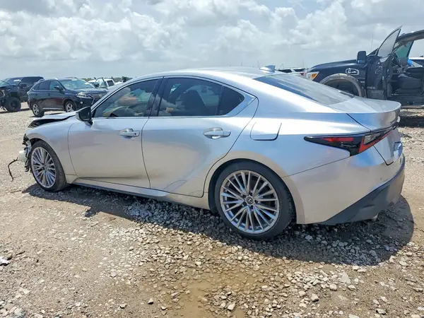 JTHDA1D22N5119497 2022 LEXUS IS - Image 2