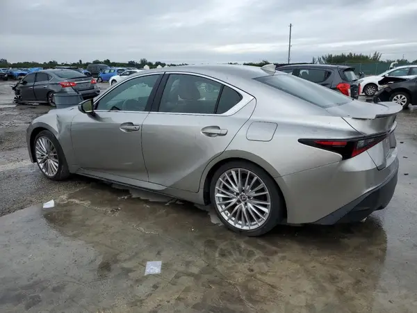 JTHDA1D22N5120231 2022 LEXUS IS - Image 2