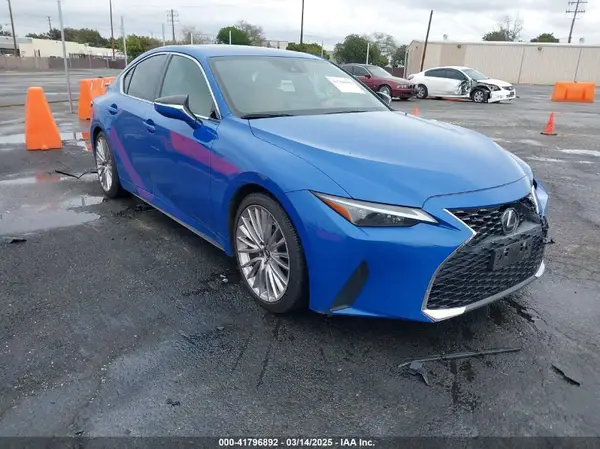JTHDA1D22N5121234 2022 LEXUS IS - Image 1