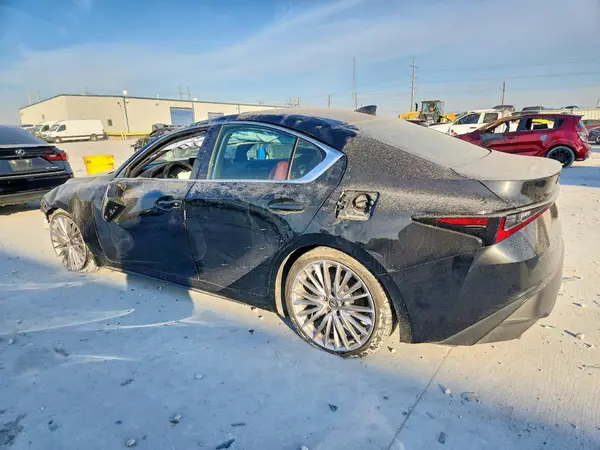 JTHDA1D22N5122545 2022 LEXUS IS - Image 2