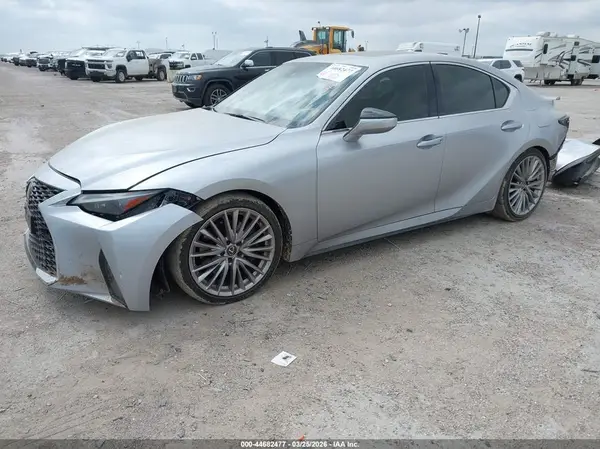 JTHDA1D23N5118164 2022 LEXUS IS - Image 2