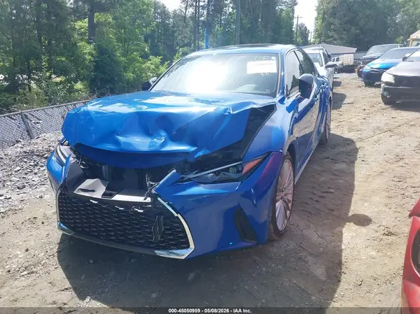 JTHDA1D23R5132751 2024 LEXUS IS - Image 2