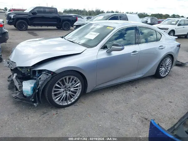 JTHDA1D24N5119341 2022 LEXUS IS - Image 2