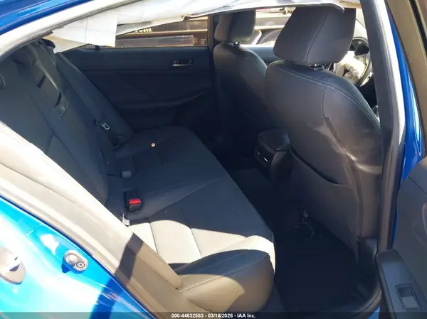 JTHDA1D24N5120036 2022 LEXUS IS - Image 8