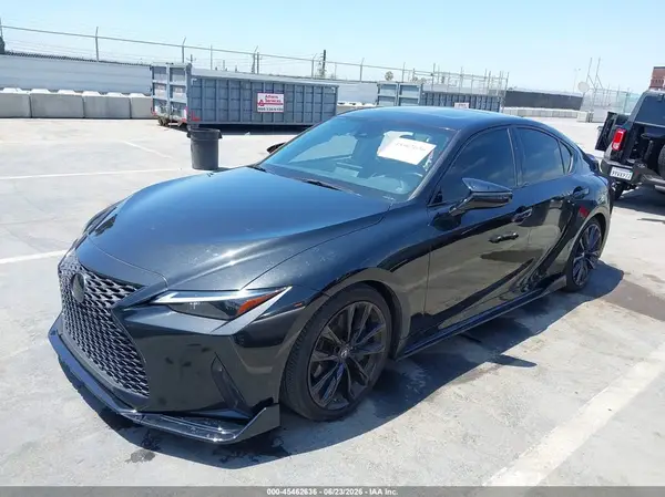 JTHDA1D24N5121848 2022 LEXUS IS - Image 2