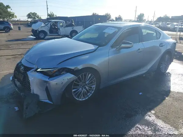 JTHDA1D24P5128432 2023 LEXUS IS - Image 2