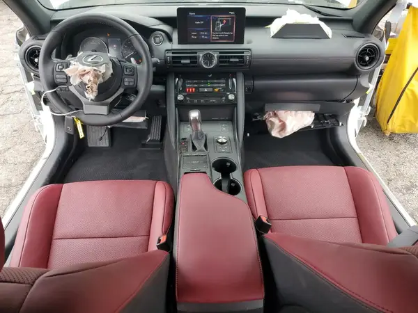 JTHDA1D24R5129048 2024 LEXUS IS - Image 8