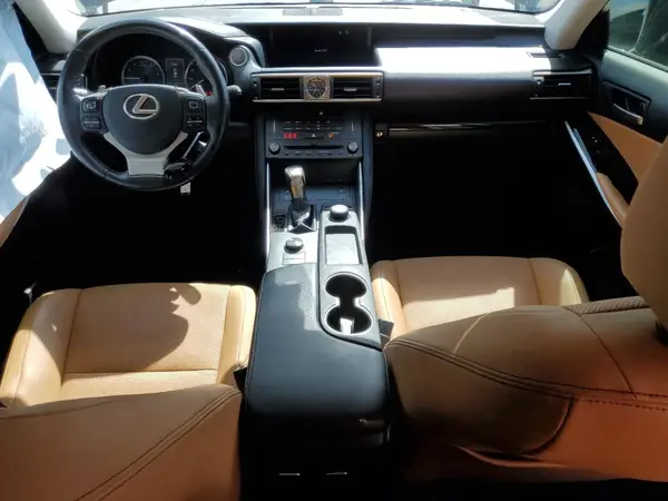 JTHDA1D25L5106899 2020 LEXUS IS - Image 8