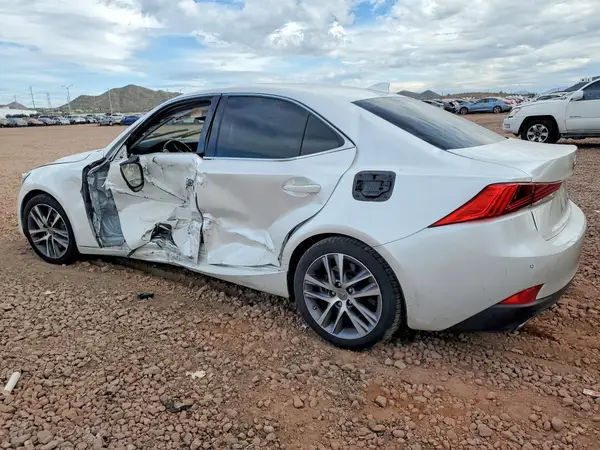 JTHDA1D25L5107325 2020 LEXUS IS - Image 2