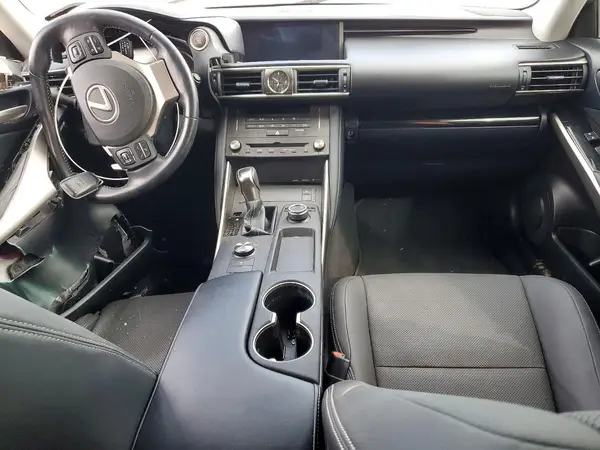 JTHDA1D25L5107325 2020 LEXUS IS - Image 8