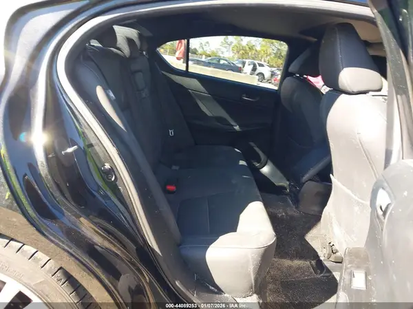 JTHDA1D25P5124308 2023 LEXUS IS - Image 8