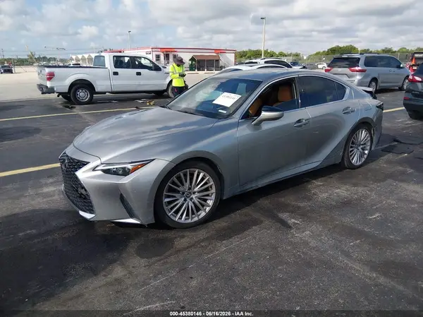 JTHDA1D25P5128360 2023 LEXUS IS - Image 2