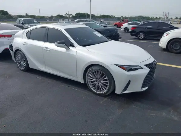 JTHDA1D25P5128391 2023 LEXUS IS - Image 1
