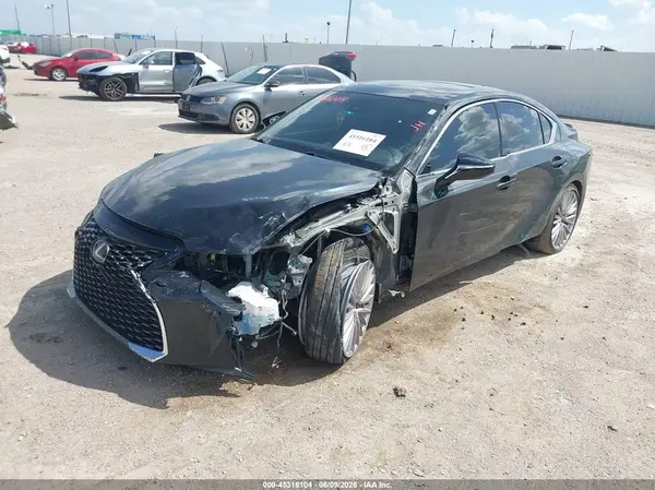 JTHDA1D25R5129155 2024 LEXUS IS - Image 2