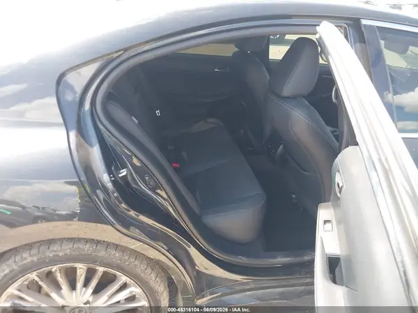 JTHDA1D25R5129155 2024 LEXUS IS - Image 8