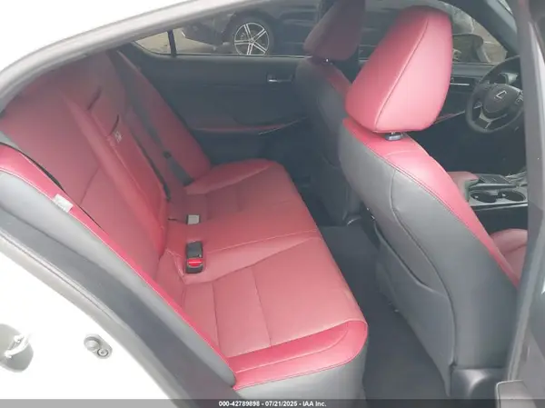 JTHDA1D26R5129231 2024 LEXUS IS - Image 8