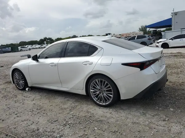 JTHDA1D27N5119978 2022 LEXUS IS - Image 2