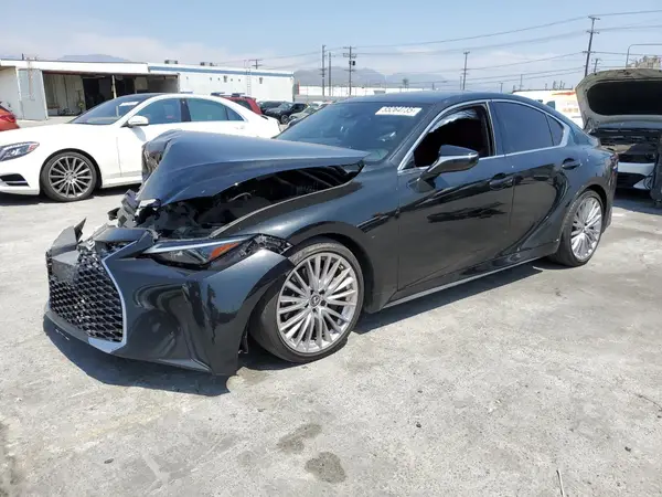 JTHDA1D27N5120709 2022 LEXUS IS - Image 1