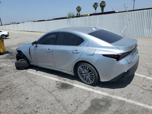 JTHDA1D27N5120810 2022 LEXUS IS - Image 2