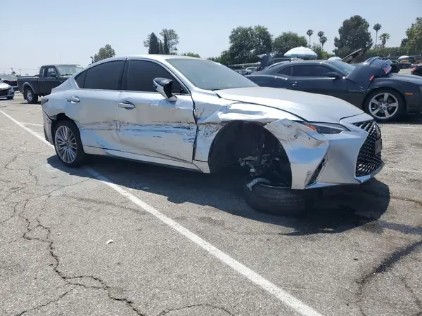 2022 LEXUS IS COPART lot 62017045 auction photo 4