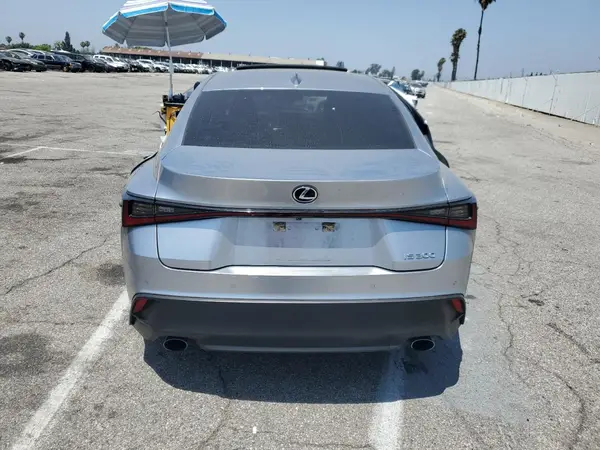 2022 LEXUS IS COPART lot 62017045 auction photo 6