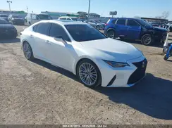 JTHDA1D29N5118623 2022 LEXUS IS