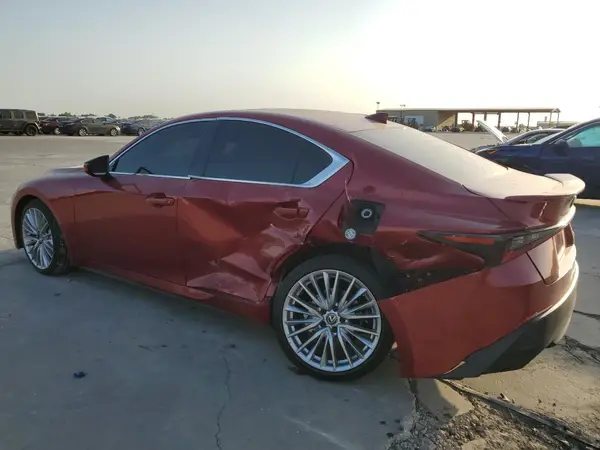 JTHDA1D2XN5118632 2022 LEXUS IS - Image 2