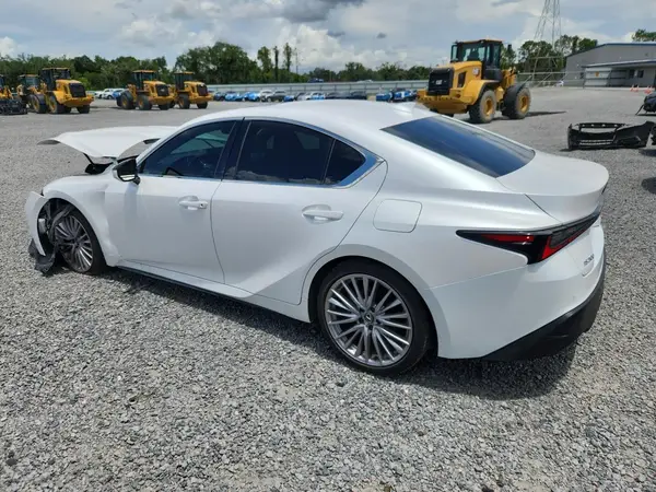 JTHDA1D2XR5133024 2024 LEXUS IS - Image 2