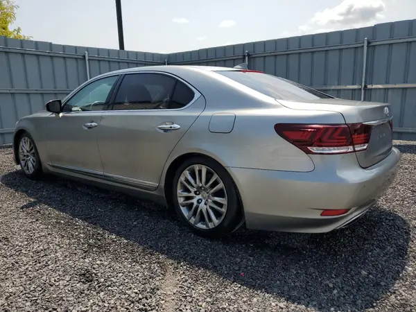 JTHDL1EF5G5007677 2016 LEXUS LS - Image 2