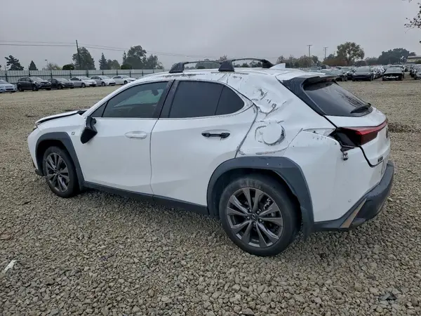 JTHE3JBH8M2034072 2021 LEXUS UX - Image 2