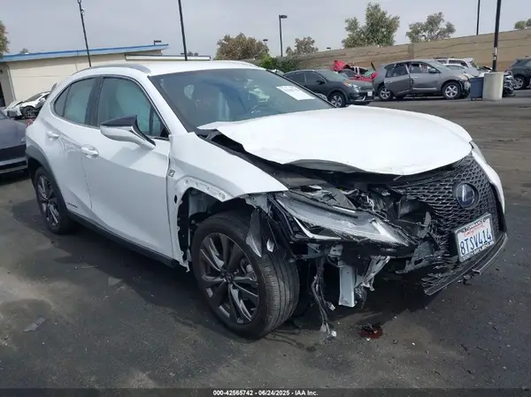 JTHE9JBH2L2035456 2020 LEXUS UX - Image 1