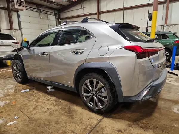 JTHE9JBH3L2032677 2020 LEXUS UX - Image 2