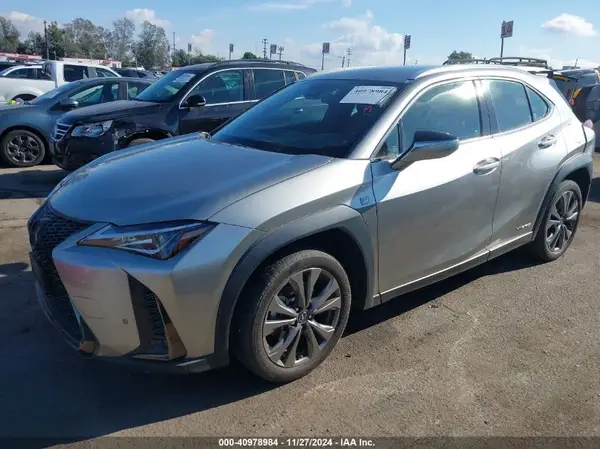 JTHE9JBH8M2051954 2021 LEXUS UX - Image 2