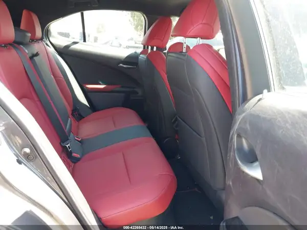JTHE9JBHXN2057109 2022 LEXUS UX - Image 8