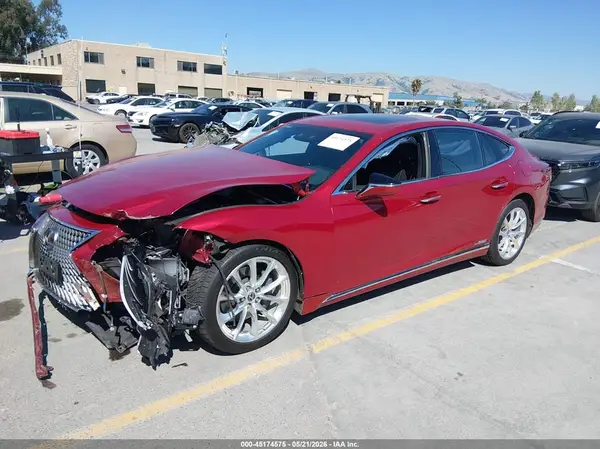 JTHEYLFF3L5010135 2020 LEXUS LS - Image 2