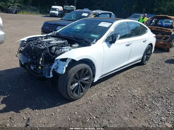 JTHF51GF7R5012236 2024 LEXUS LS - Image 2