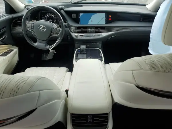 JTHG5LGF4L5007759 2020 LEXUS LS - Image 8