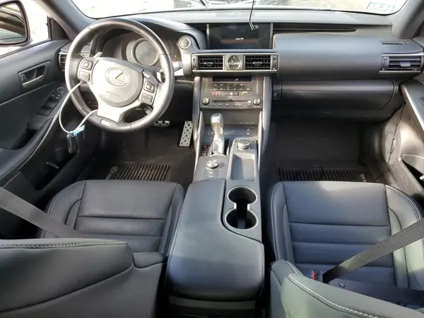 JTHG81F20L5041286 2020 LEXUS IS - Image 8