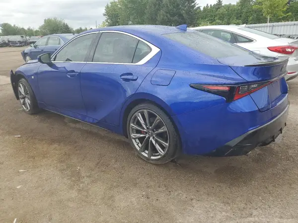 JTHG81F20N5049570 2022 LEXUS IS - Image 2