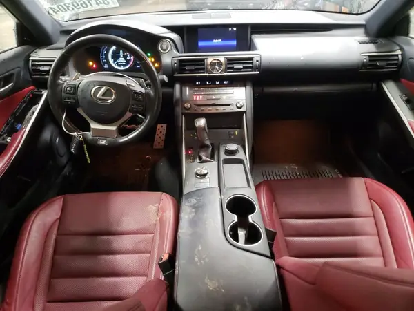 JTHG81F25L5043275 2020 LEXUS IS - Image 8