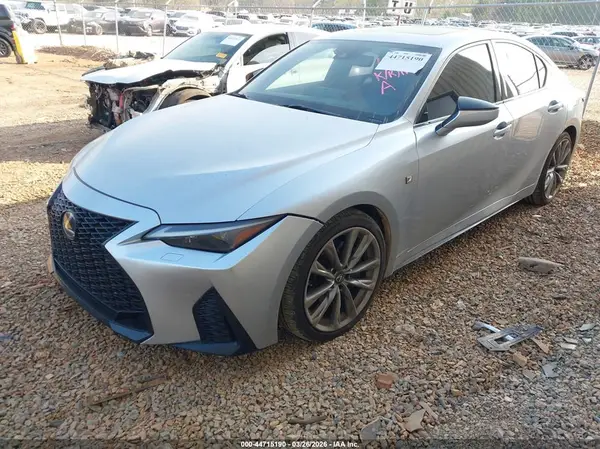 JTHG81F26M5044761 2021 LEXUS IS - Image 2