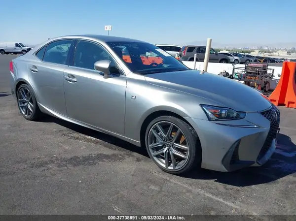 JTHG81F2XL5043160 2020 LEXUS IS - Image 1